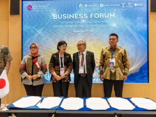 Lampung Timur Go Internasional! Terpilih sebagai Delegasi Forum Bisnis Internasional di Jepang untuk Proyek Pembangkit Listrik Tenaga Surya Terapung