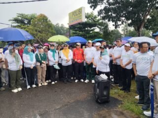 Ribuan Warga Padati Sukadana, Bupati Ela: Jalan Sehat HUT Lamtim Jadi Ajang Silaturahmi dan Semangat Bangun Daerah
